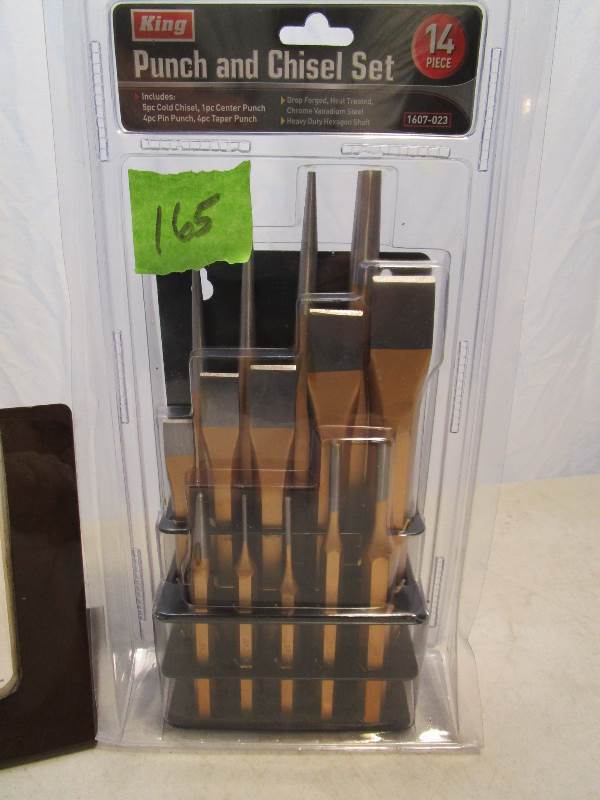 lot 165 image: 14 PC Professional Punch & Chisel Set