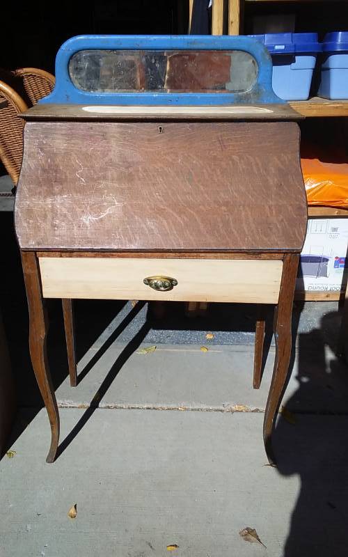 lot 14 image: Vintage Drop Front Secretary Writing Desk