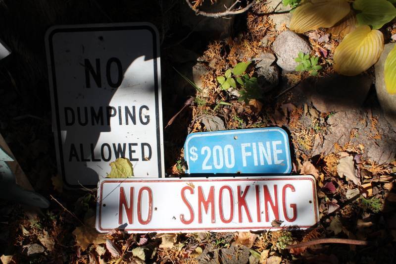 Lot of (3) Street Signs - No Dumping, No Smoking, $200 Fine