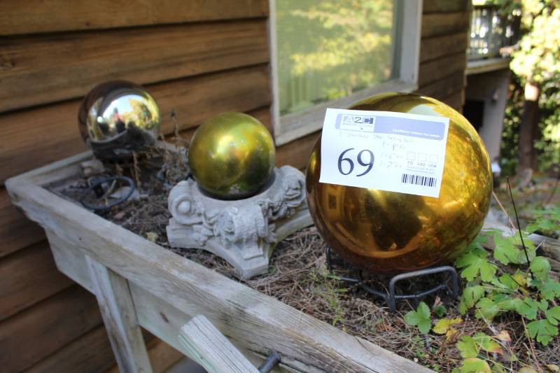 Lot of (3) Gazing Balls w Stands