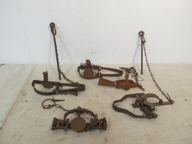 lot 47 image: Group of Antique Traps