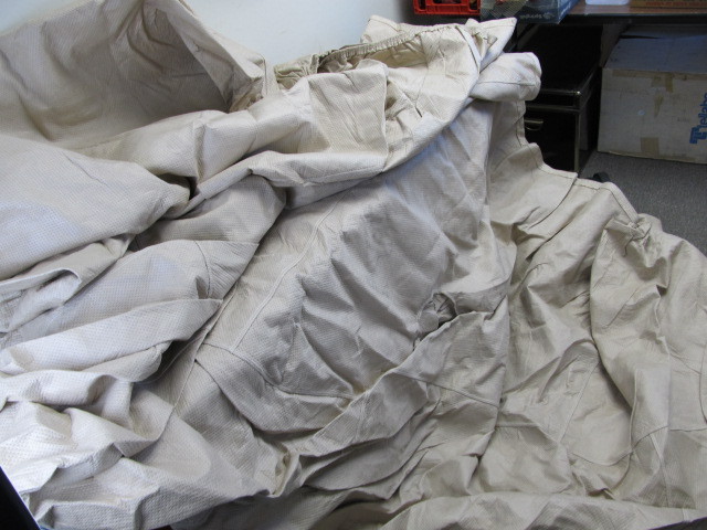 lot 28 image: Cloth Car Cover made by Block-It