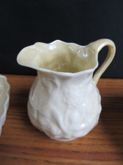 lot 32 image: Group of Old Vintage BELLEEK China