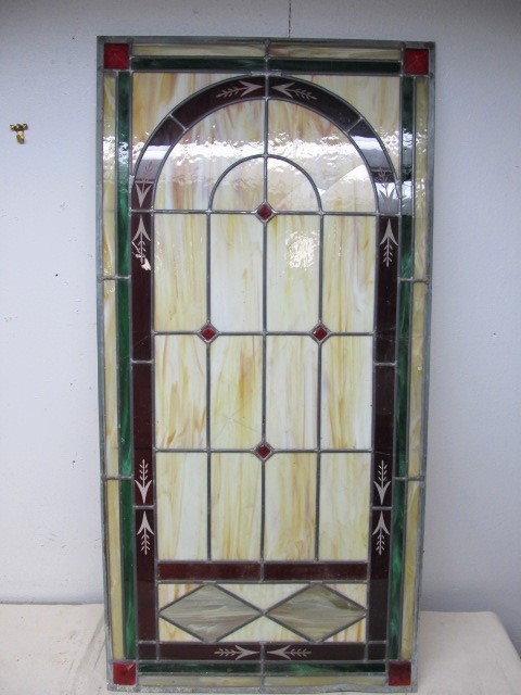 lot 7 image: Beautiful Antique Stained Glass Window