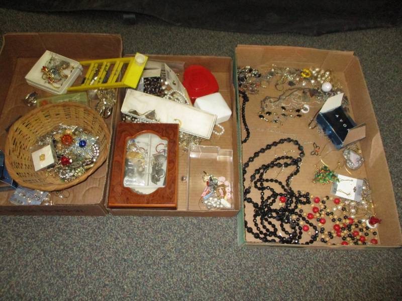 Various Jewelry - See Pictures