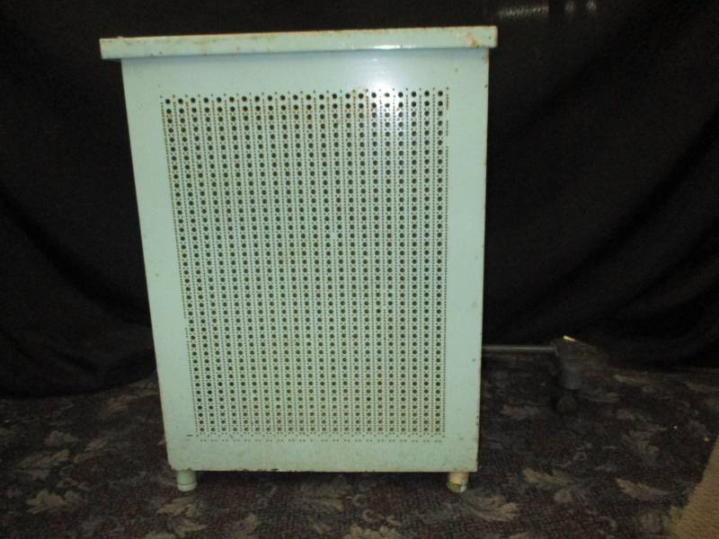Vintage Green Metal Hamper
