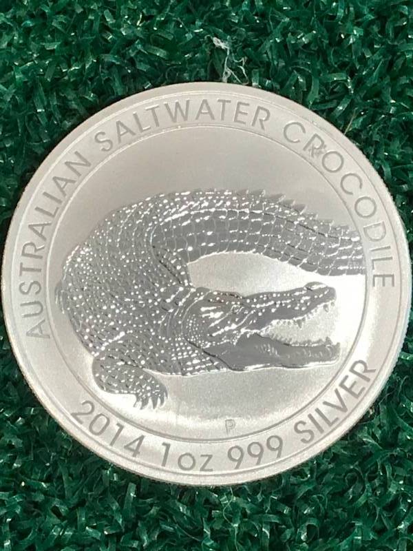 lot 33 image: One Ounce (1oz) .999 Silver Australian Saltwater Crocodile Coin