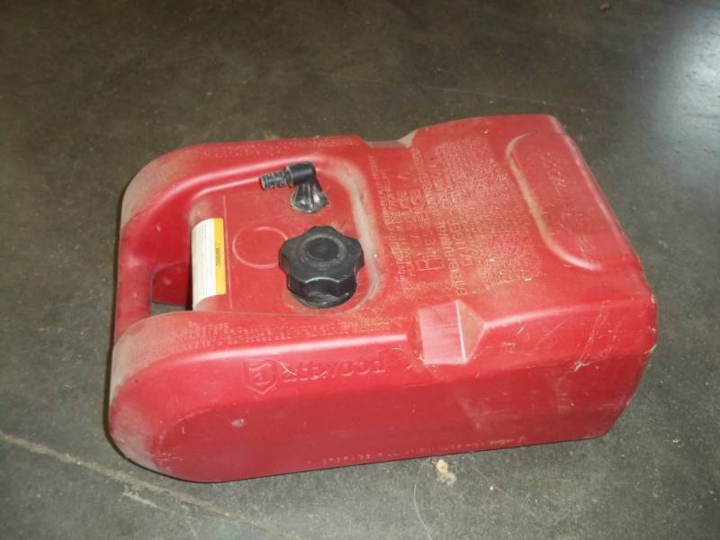 lot 82 image: Marine Gas Tank