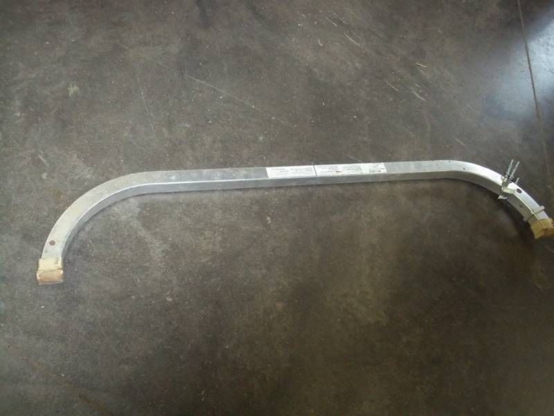 lot 86 image: Ladder Stabilizers