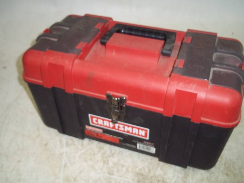 lot 88 image: Craftsman Tool Box