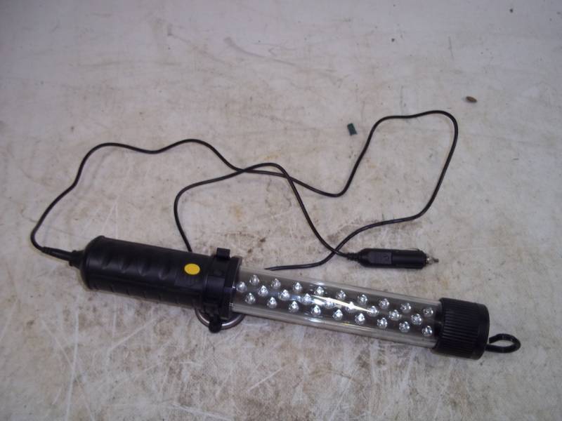 lot 89 image: Craftsman Work Light 12V