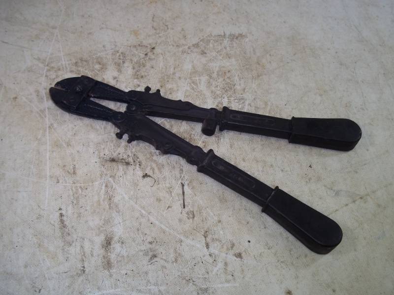 lot 90 image: Cable Cutter
