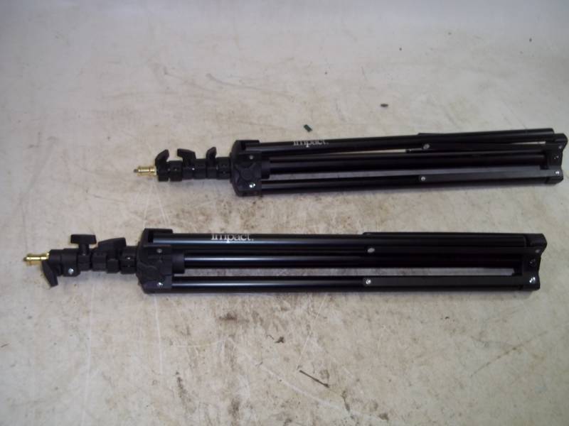 lot 94 image: Pair of Photography light stands