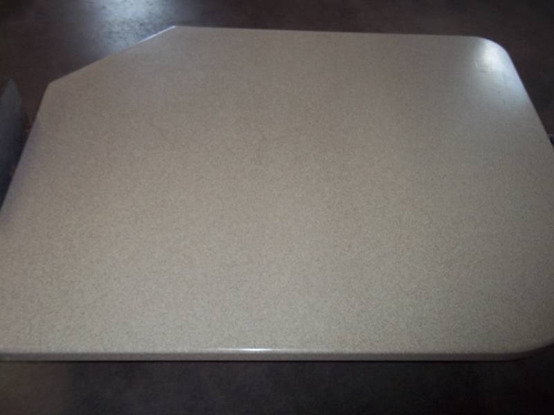 lot 112 image: Corian Counter top