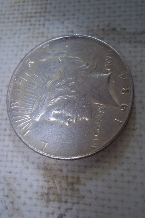 lot 40 image: 1934 Peace Dollar P  90% Silver