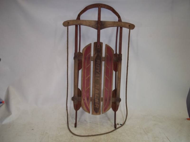 lot 48 image: Vintage Royal Racer Sled good color