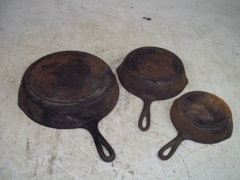 lot 71 image: 3 Cast Iron Fry Pans