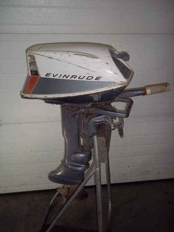 lot 72 image: Evinrude Fisherman Outboard Motor, Stand not included
