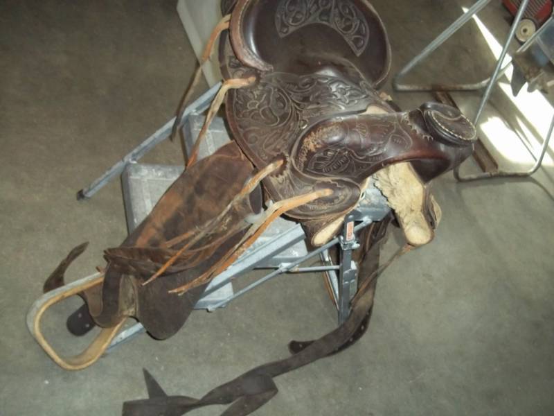 lot 74 image: Working Leather Saddle