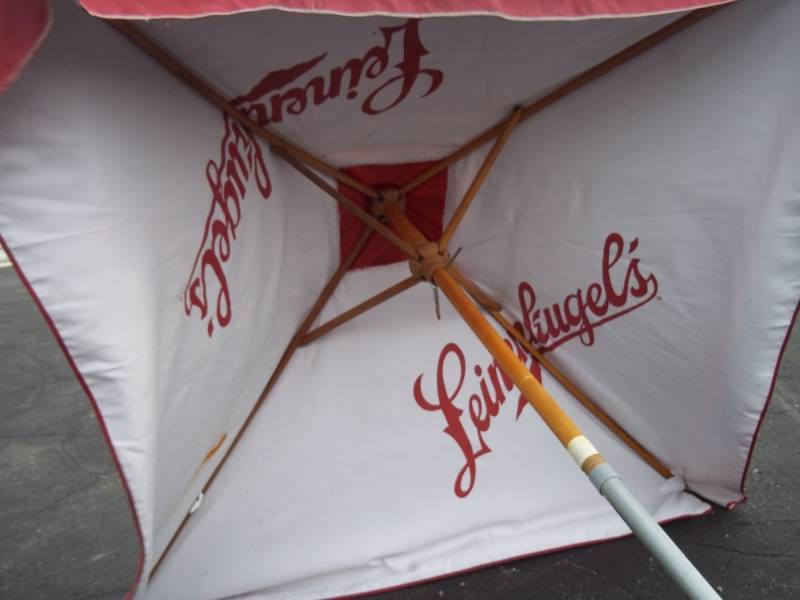 lot 171 image: Leinenkugels Patio Umbrella Solid