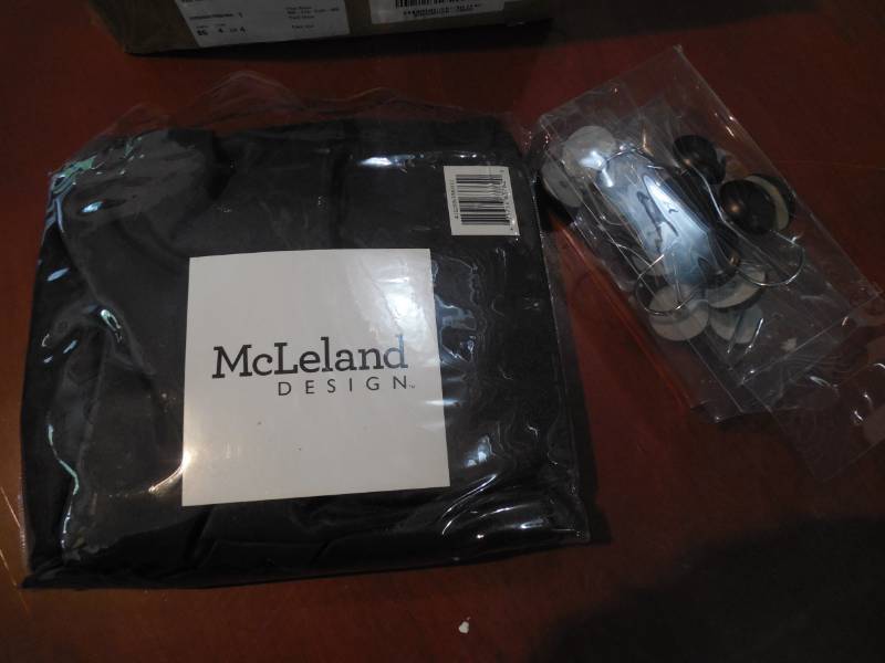 lot 61 image: McLeland Design Parisian Shower Curtain