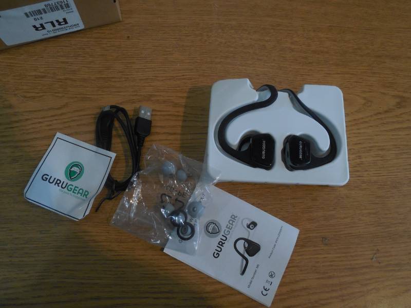 lot 55 image: GuruGear Bluetooth Wireless IPX7 Sport Earbuds