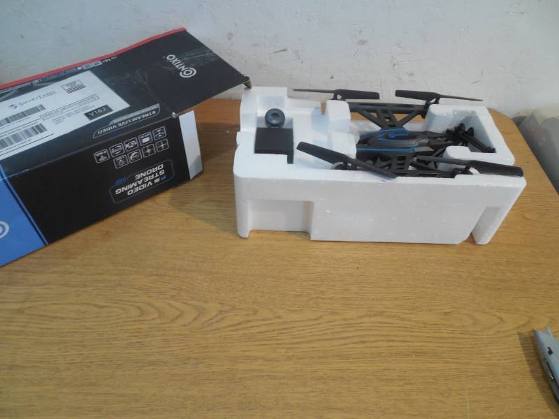 lot 64 image: Contixo F5 RC Quadcopter Drone with FPV Wi-Fi 720p Camera