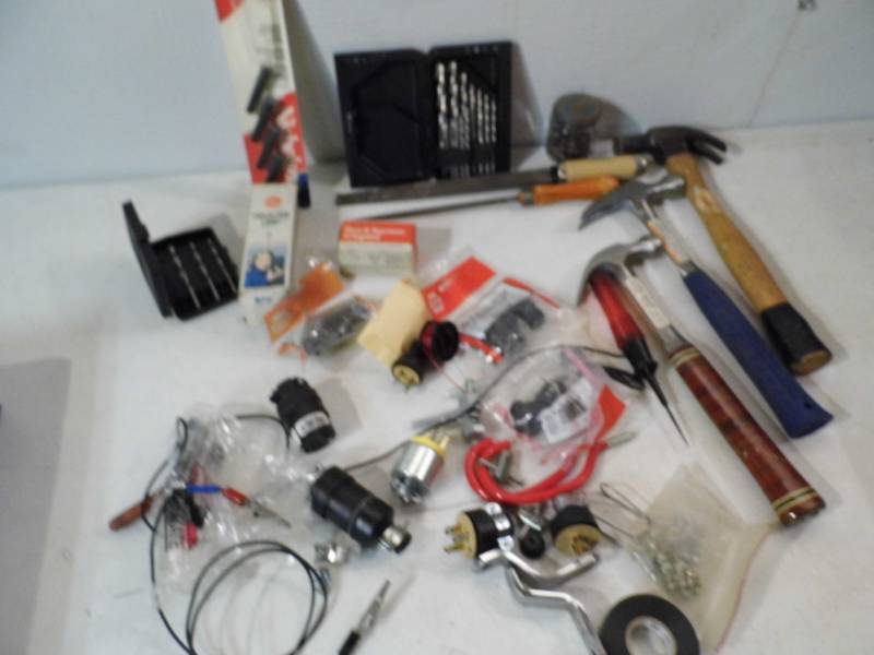 lot 29 image: Tools - Hardware
