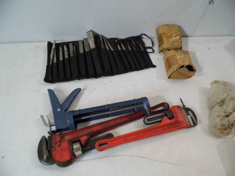 lot 35 image: Tools