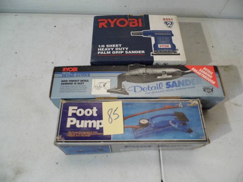 lot 85 image: 2 Sanders - Pump