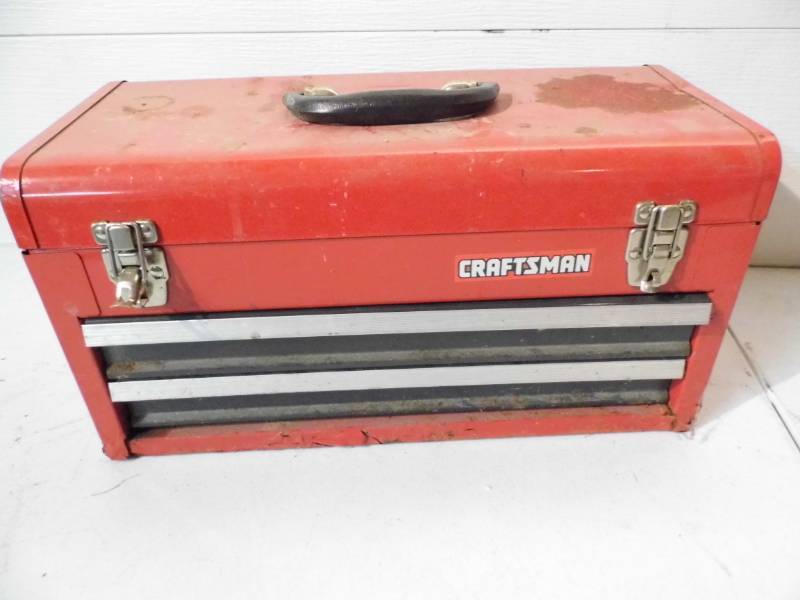 lot 94 image: Craftsman Toolbox