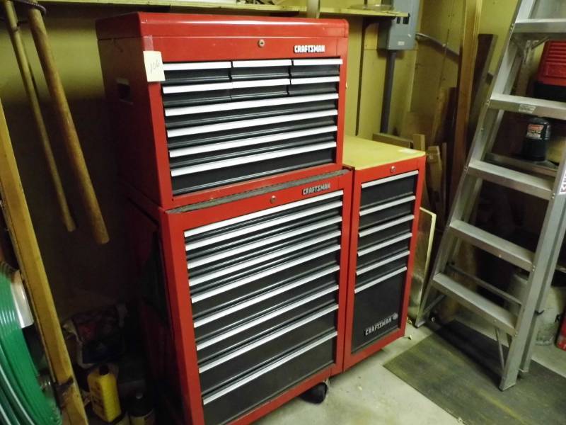 lot 106 image: Craftsman Toolbox