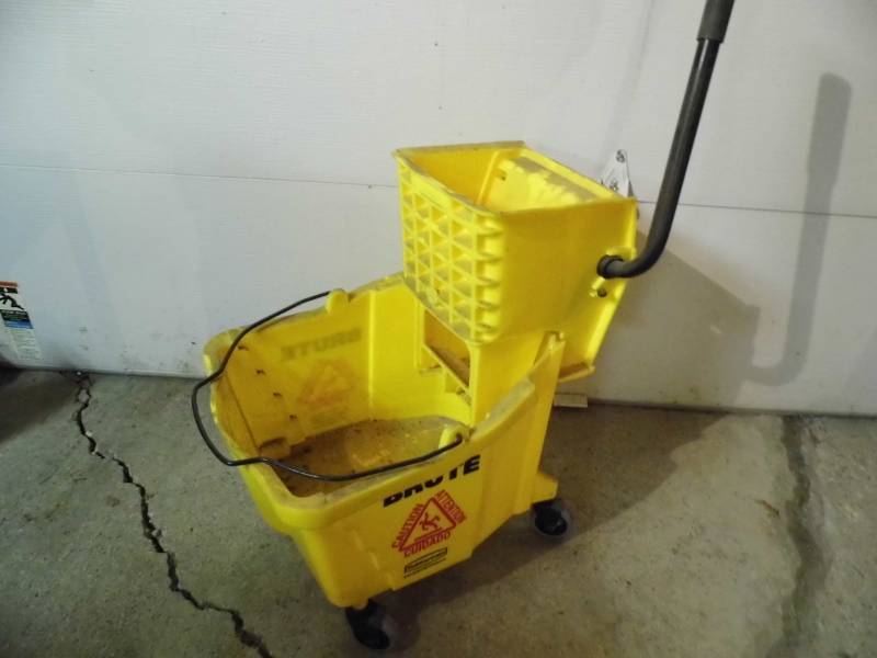 lot 112 image: Mop Bucket