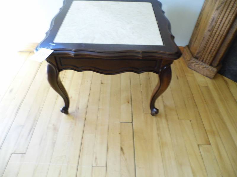 lot 130 image: End Table