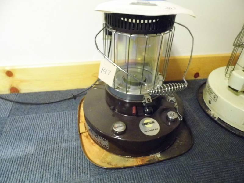 lot 147 image: Kerosun Heater