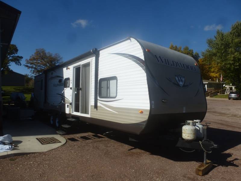 2014 Wildwood Park Model 37 BHSS 2Q