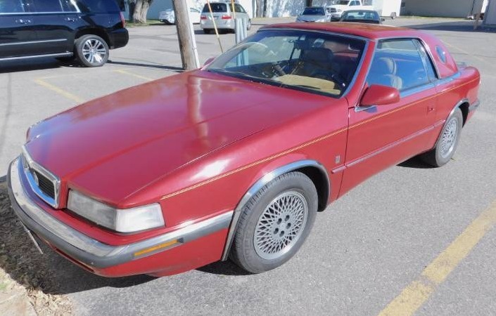 lot 1 image: Rare 1990 CHRYSLER MASERATI - TC CONVERTIBLE