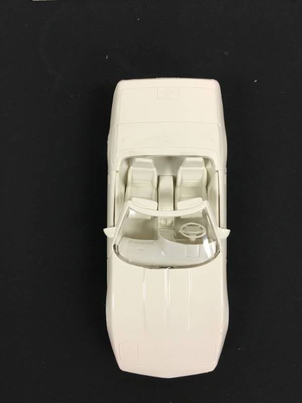 lot 7 image: ERTL 1991 Chevrolet Corvette