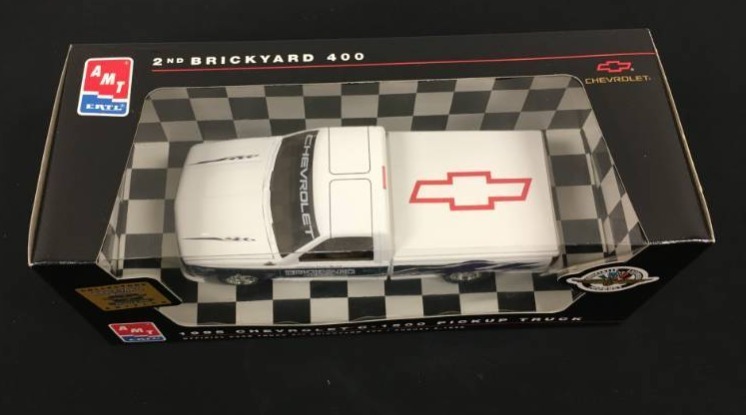 lot 9 image: ERTL Brickyard 400 Race 1995 Chevrolet C-1500 Pickup