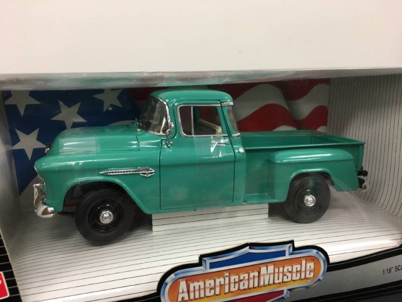 lot 13 image: 1955 Chevrolet 3100 Step-side