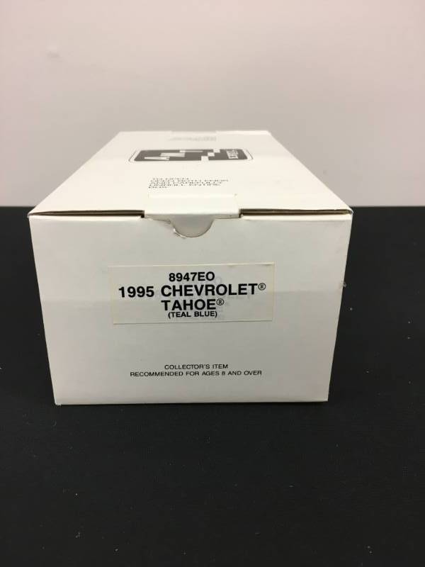 lot 20 image: ERTL 1995 Chevrolet Tahoe