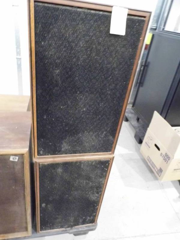 Set of 2 Speakers