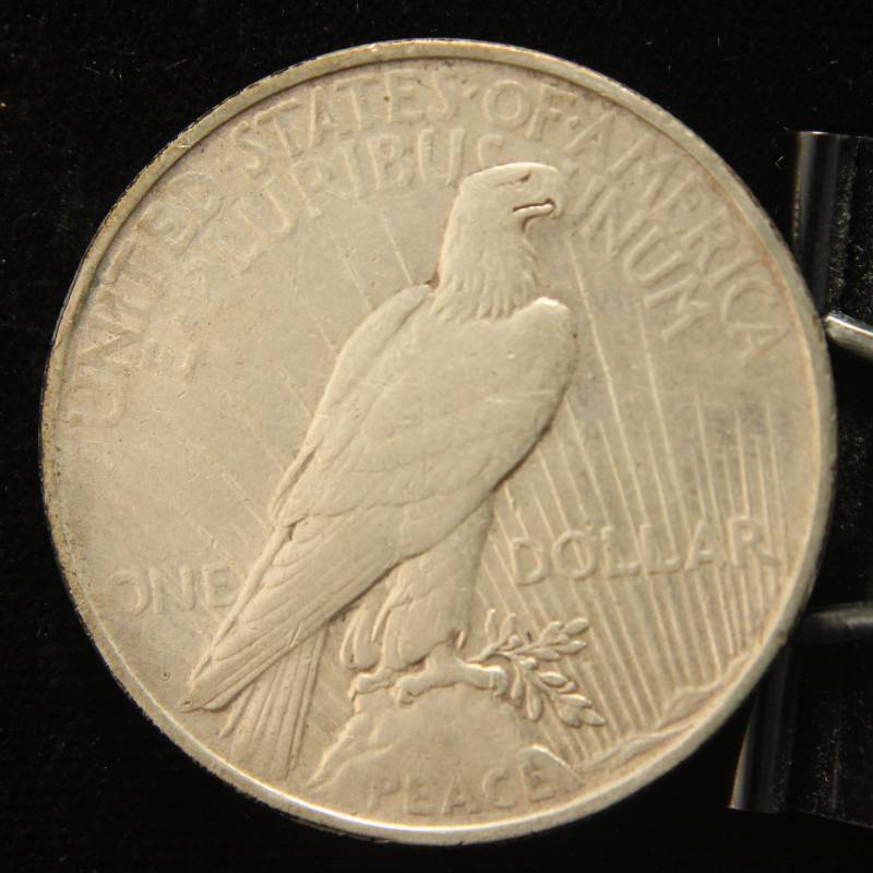 1923-D PEACE SILVER DOLLAR