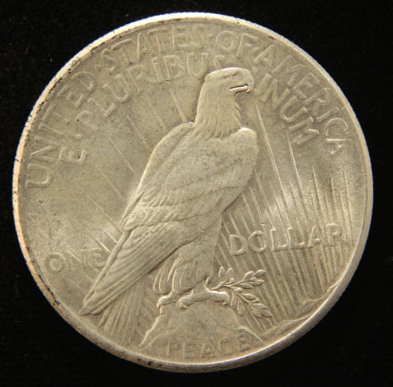 1925 PEACE SILVER DOLLAR