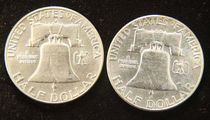 2 UNCIRCULATED FRANKLIN SILVER HALF DOLLARS 1961 & 1961-D