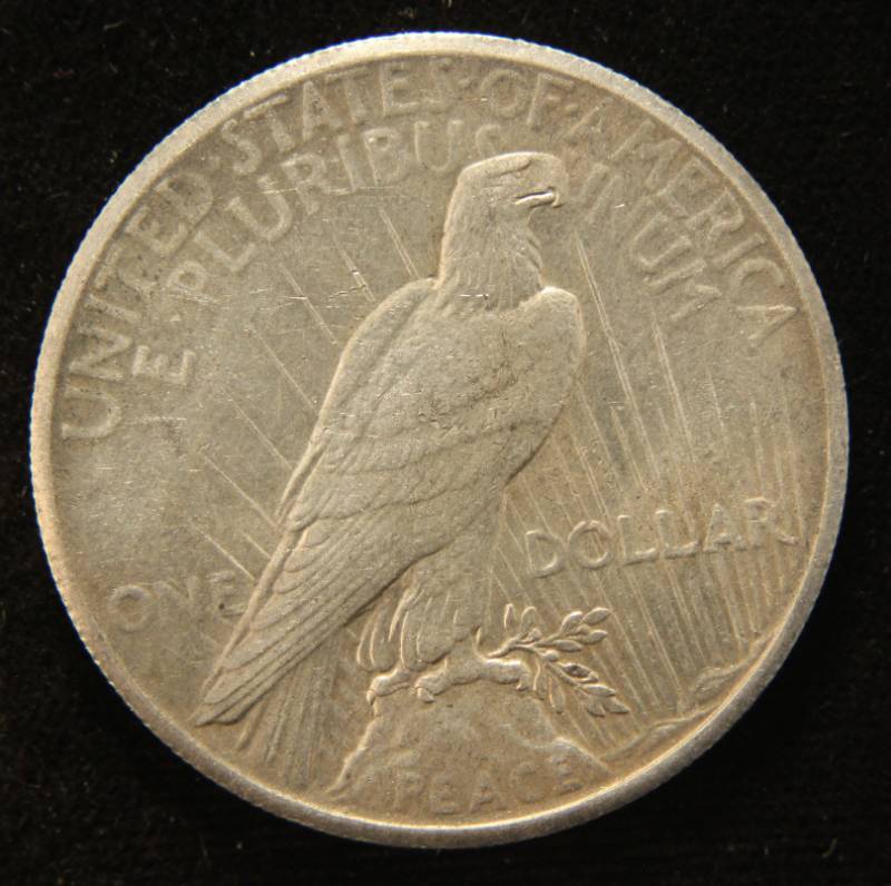 1927 PEACE SILVER DOLLAR