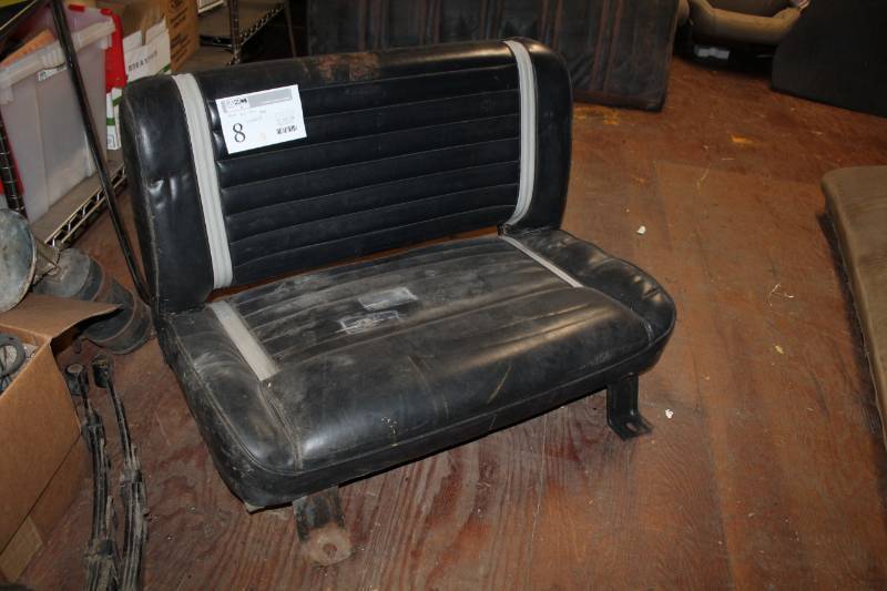 lot 8 image: Jeep Bench Seat