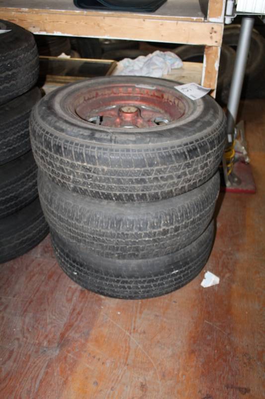 lot 45 image: Lot of (3) P21575R15 Tires w 15in. 5-Lug Wheels