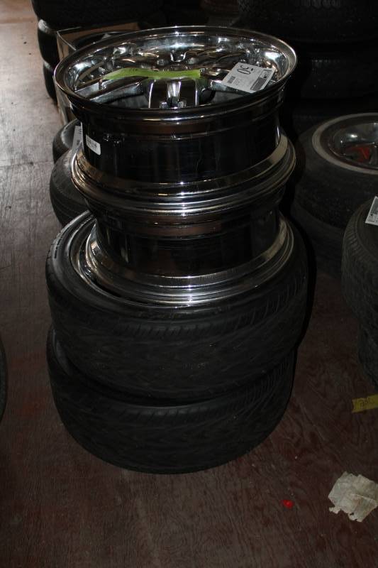 lot 50 image: Lot of (2) Toyo Proxo P24540ZR20 Tires w 4) 20in. 5-Lug Wheels