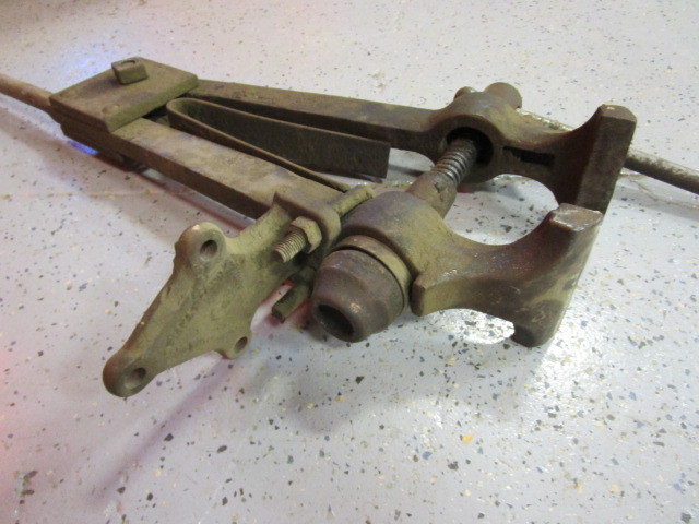 Large Vintage Vise